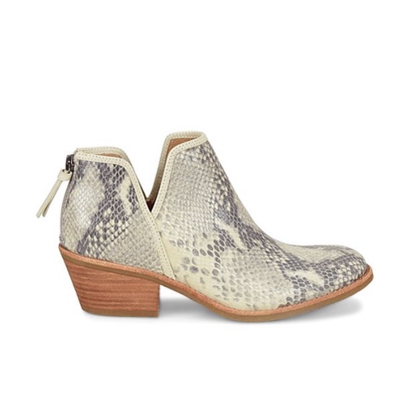 Sofft Cream Snake-Embossed Abena Leather Bootie Women’s Size 6 Medium NEW - Picture 5 of 9